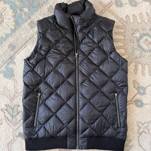 Patagonia Black Quilted Women's Vest